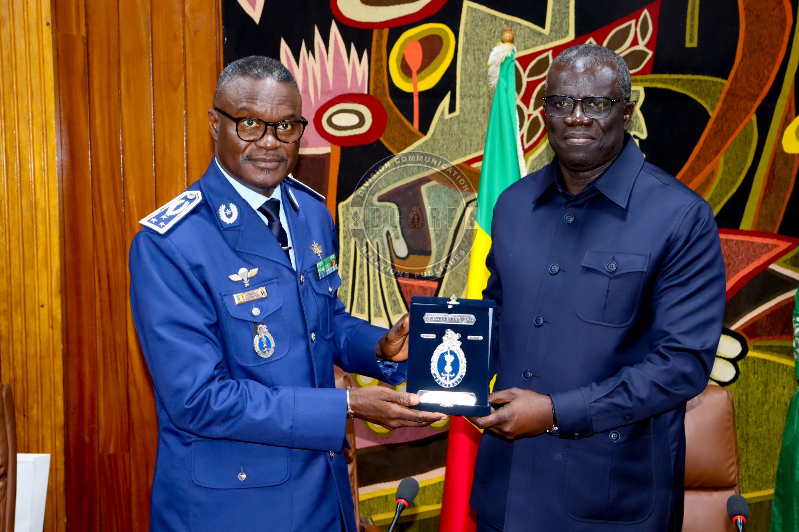 Cérémonie de signature de la convention de partenariat entre la Gendarmerie nationale et l’Université Cheikh Anta Diop de Dakar (UCAD) - Image 1